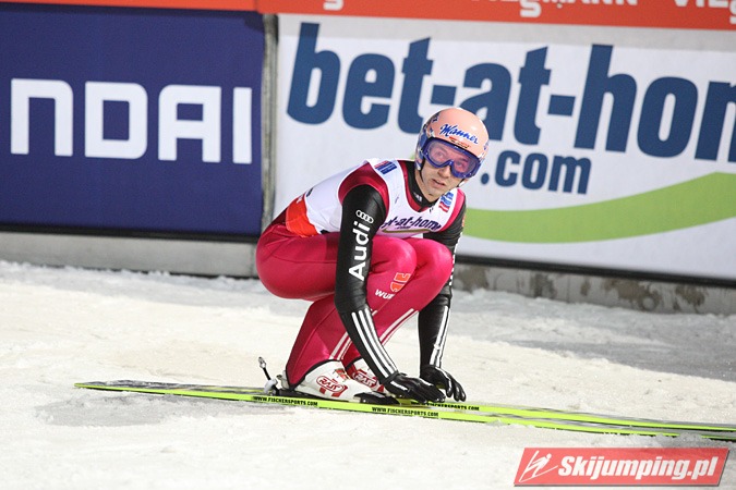 065 Michael Neumayer